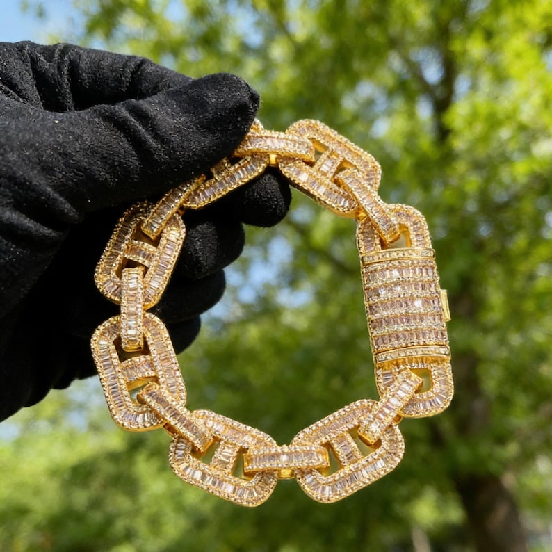VVS1 Moissanite Bustdown Chain Bracelet Iced Out 100% Pure 925 Silver 14k Gold or White Gold Plating