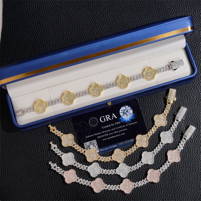 ARVANI 305 Clover Leaf Bracelet - White Gold, Yellow Gold, and Rose Gold options in gift box with GRA certificate