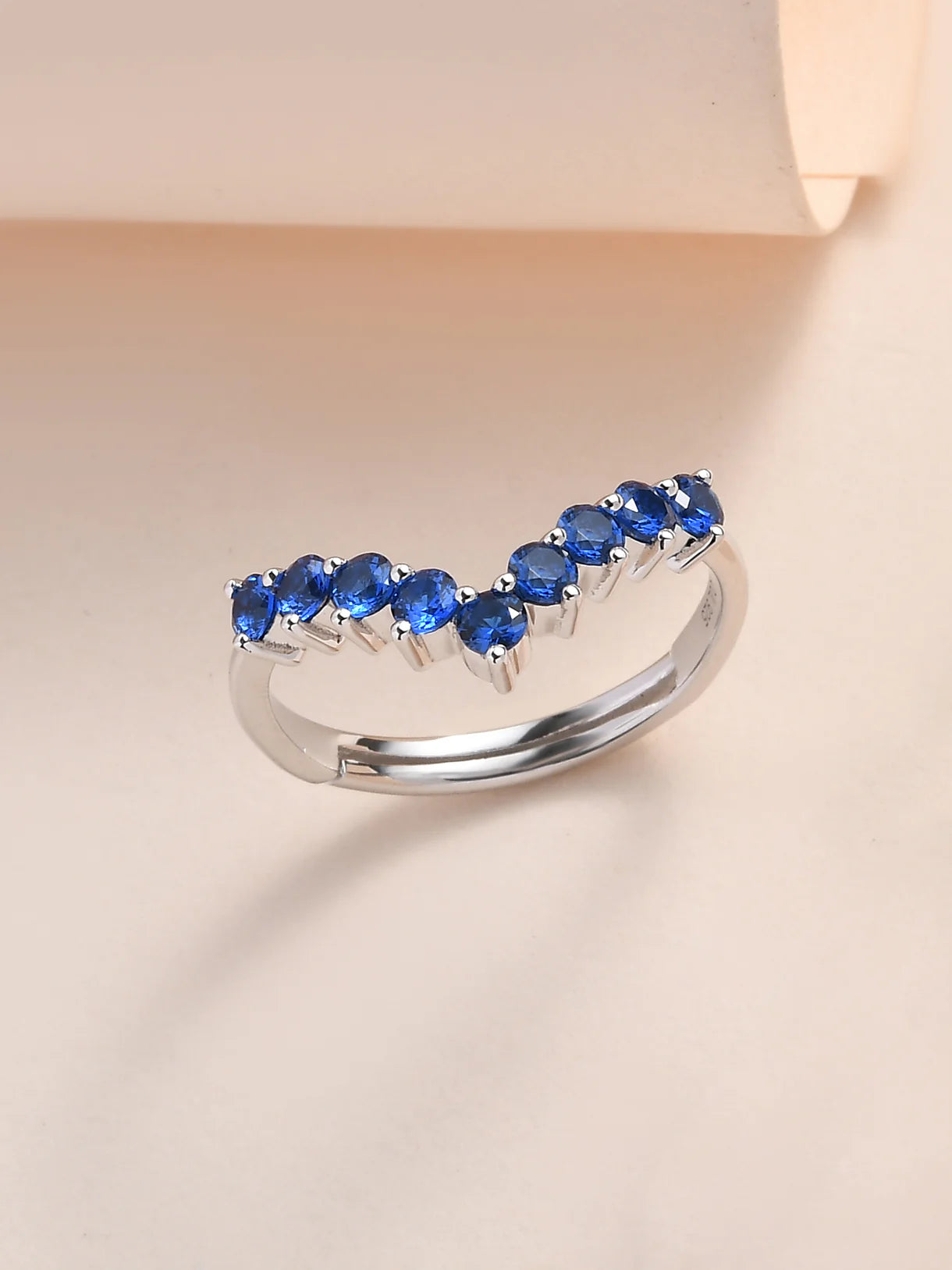 Eau d'amour ring