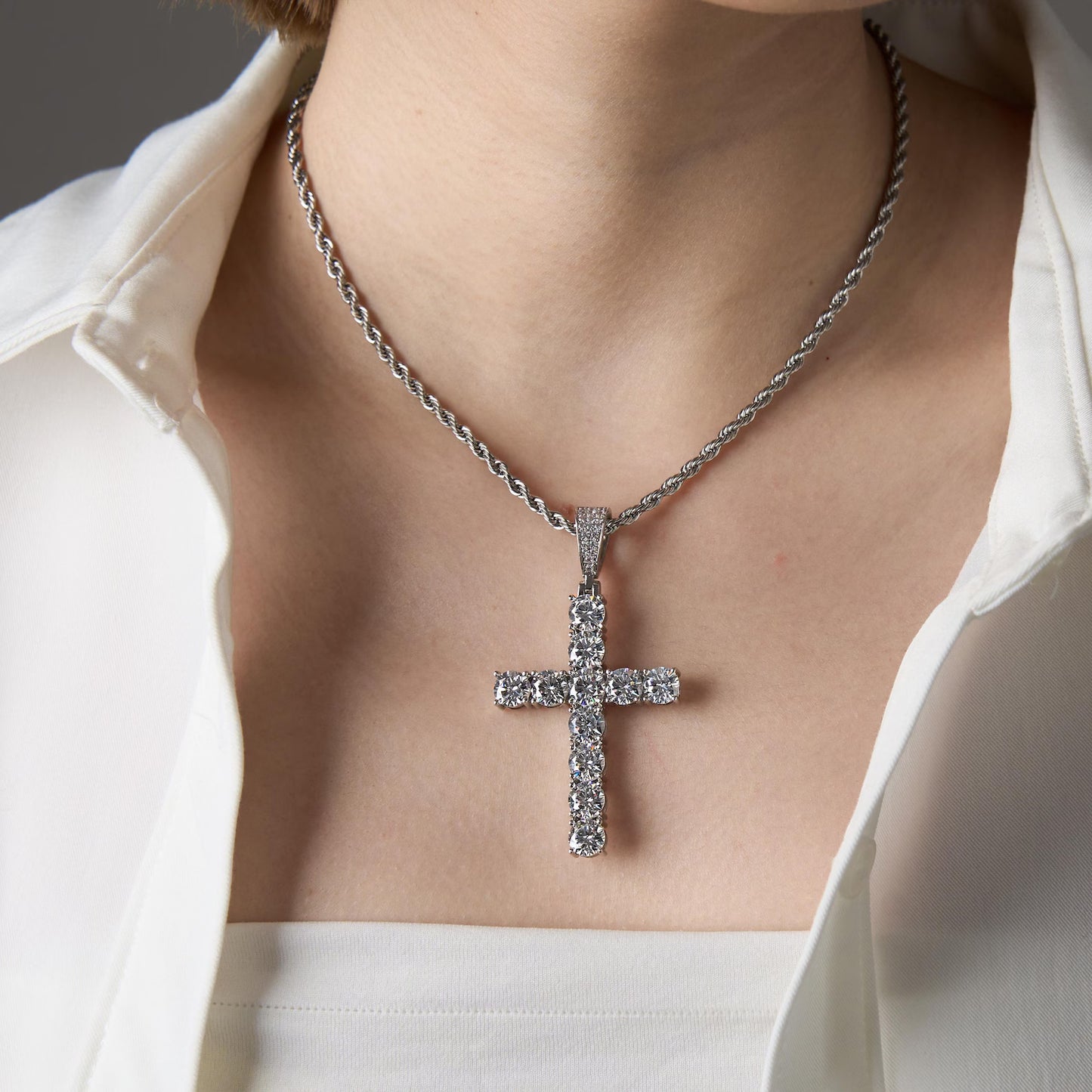 Arvani 11ct moissanite cross pendant, iced-out sterling silver cross on chain